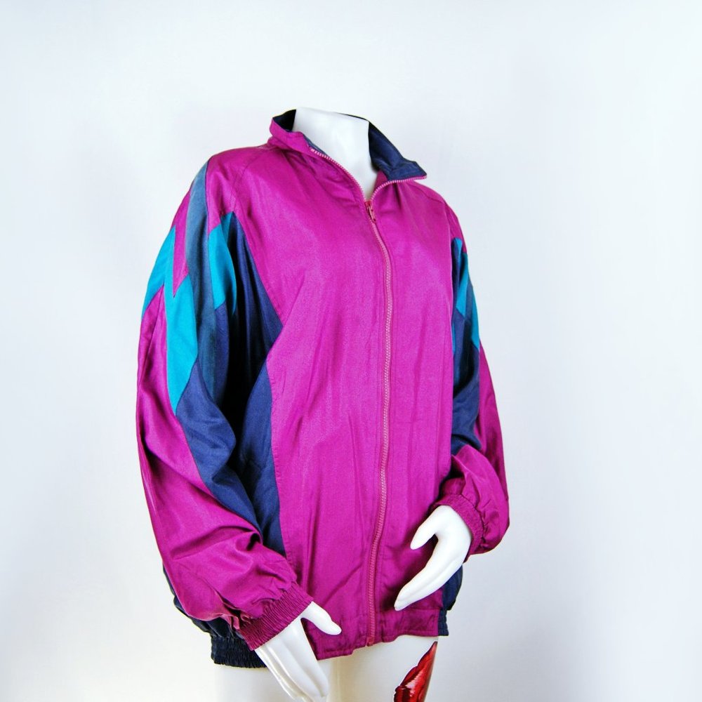 90's Vintage Avait Sportif Bold Silk Windbreaker